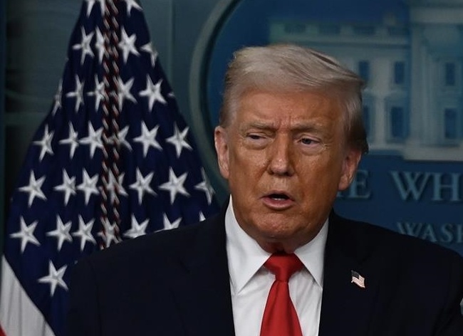 Трамп пригрозил ударами по Ирану в случае несоблюдения условий сделки